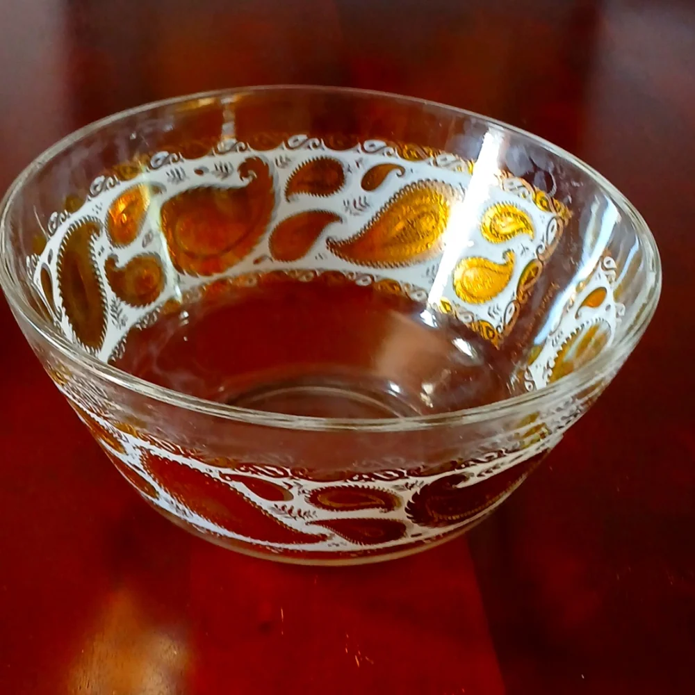 Vintage Georges Briard Serving Bowl